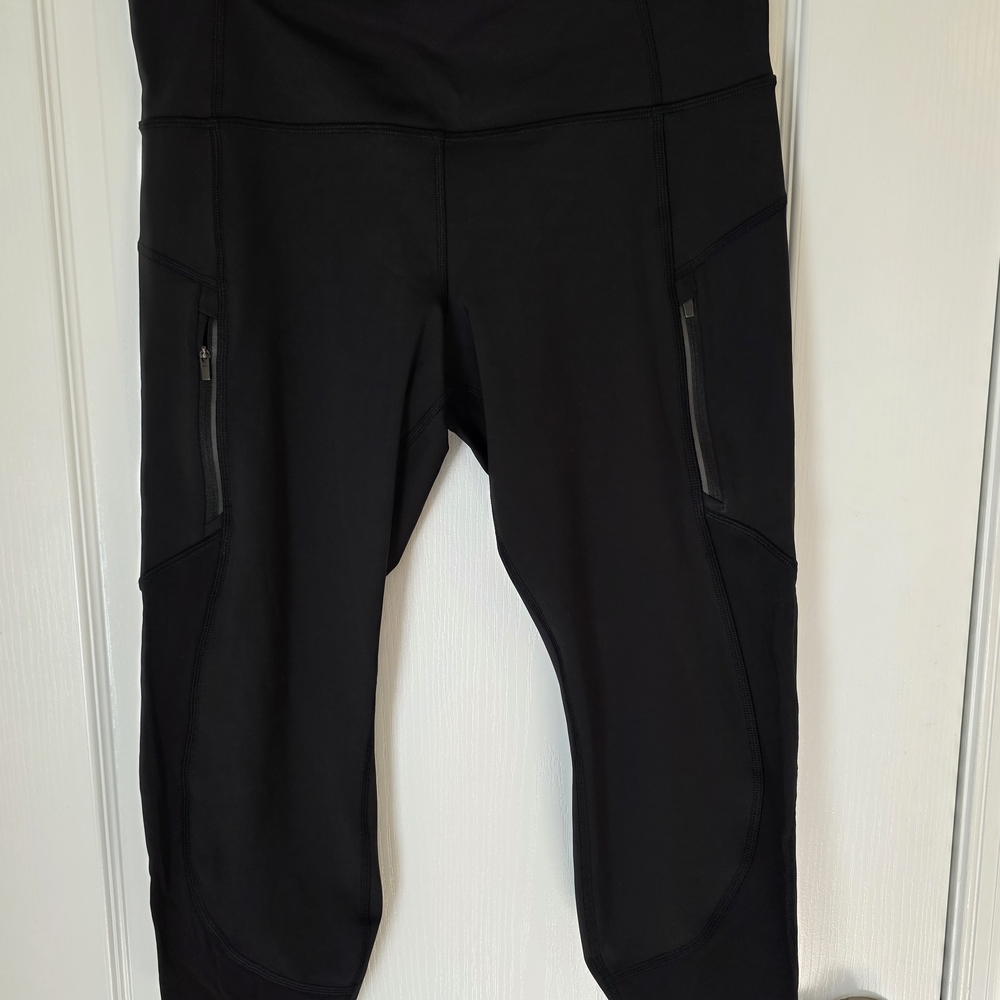 Athleta Ranier Unbrushed Black 7/8 Tights